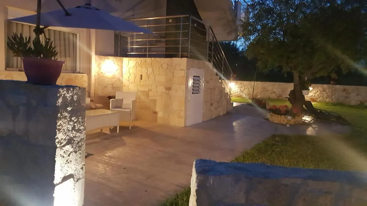 Villa Evita Garden Floor Suite Afytos Greece